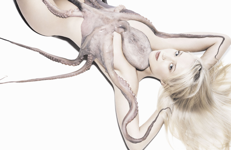 Illustration for article titled ¡Ostia! Fishlove aboga por la vida marina con la ayuda de celebridades desnudas